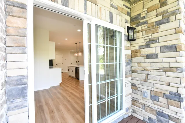 $219,900 | 128 Brenleigh Court, Unit 102, Lynchburg, VA 24501