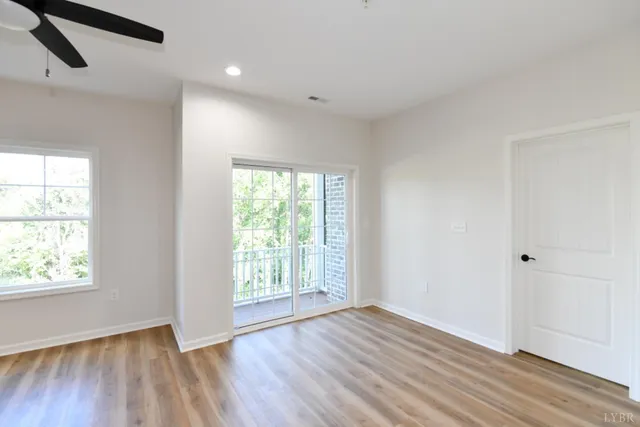 $219,900 | 128 Brenleigh Court, Unit 102, Lynchburg, VA 24501