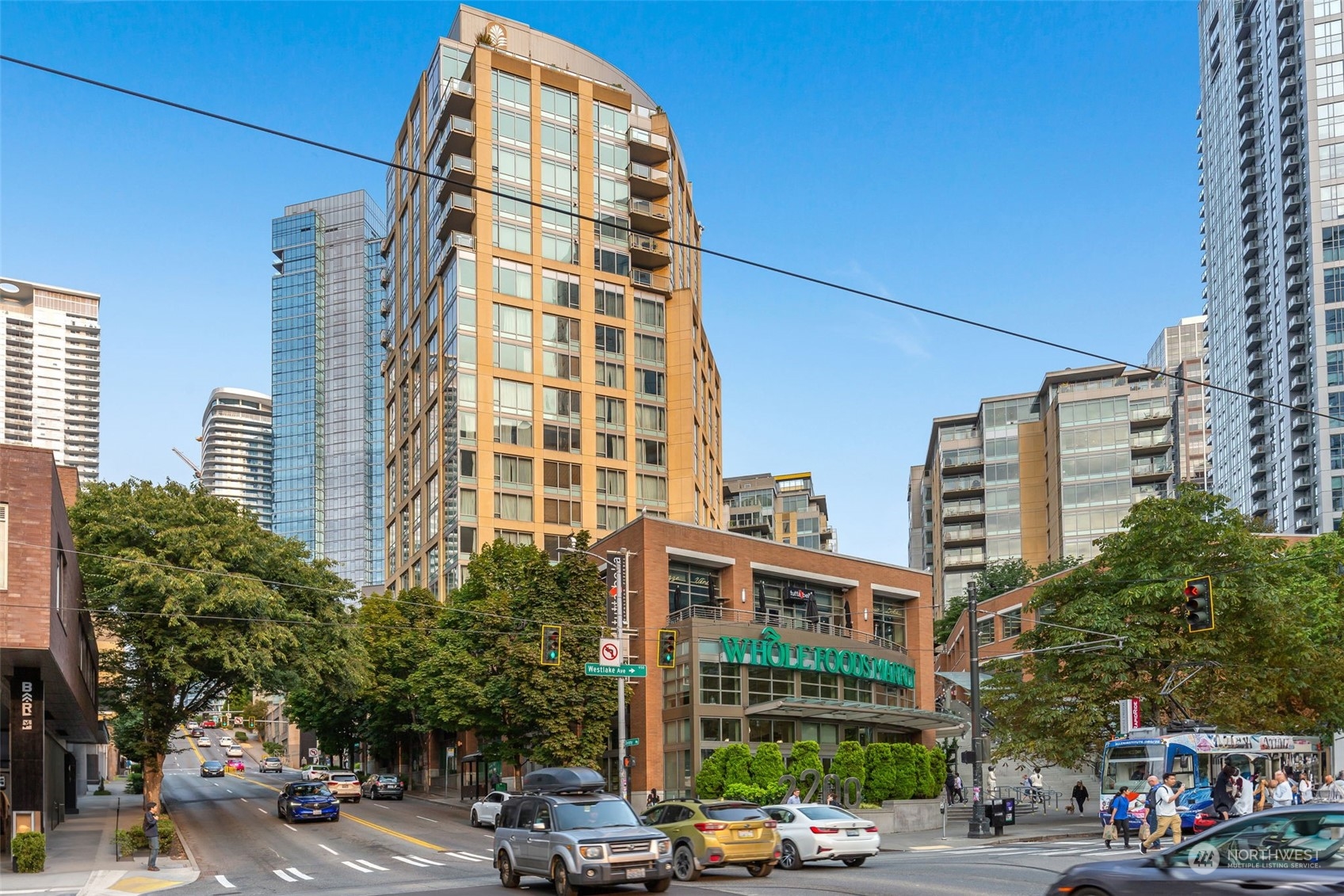 910 Lenora Street, Unit S310 Seattle, WA 98121 - Photo 39 of 40 front view of a building with a street