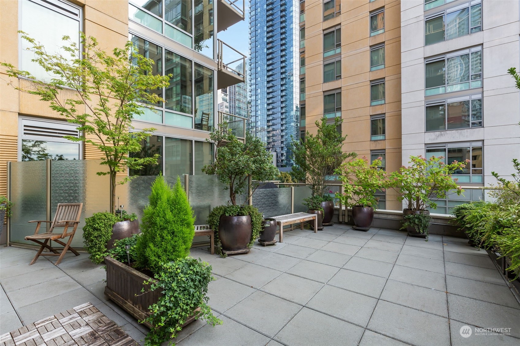 910 Lenora Street, Unit S310 Seattle, WA 98121 - Photo 6 of 40