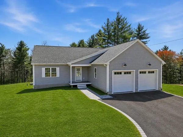$559,900 | 10 Foster Road, West Brookfield, MA 01585