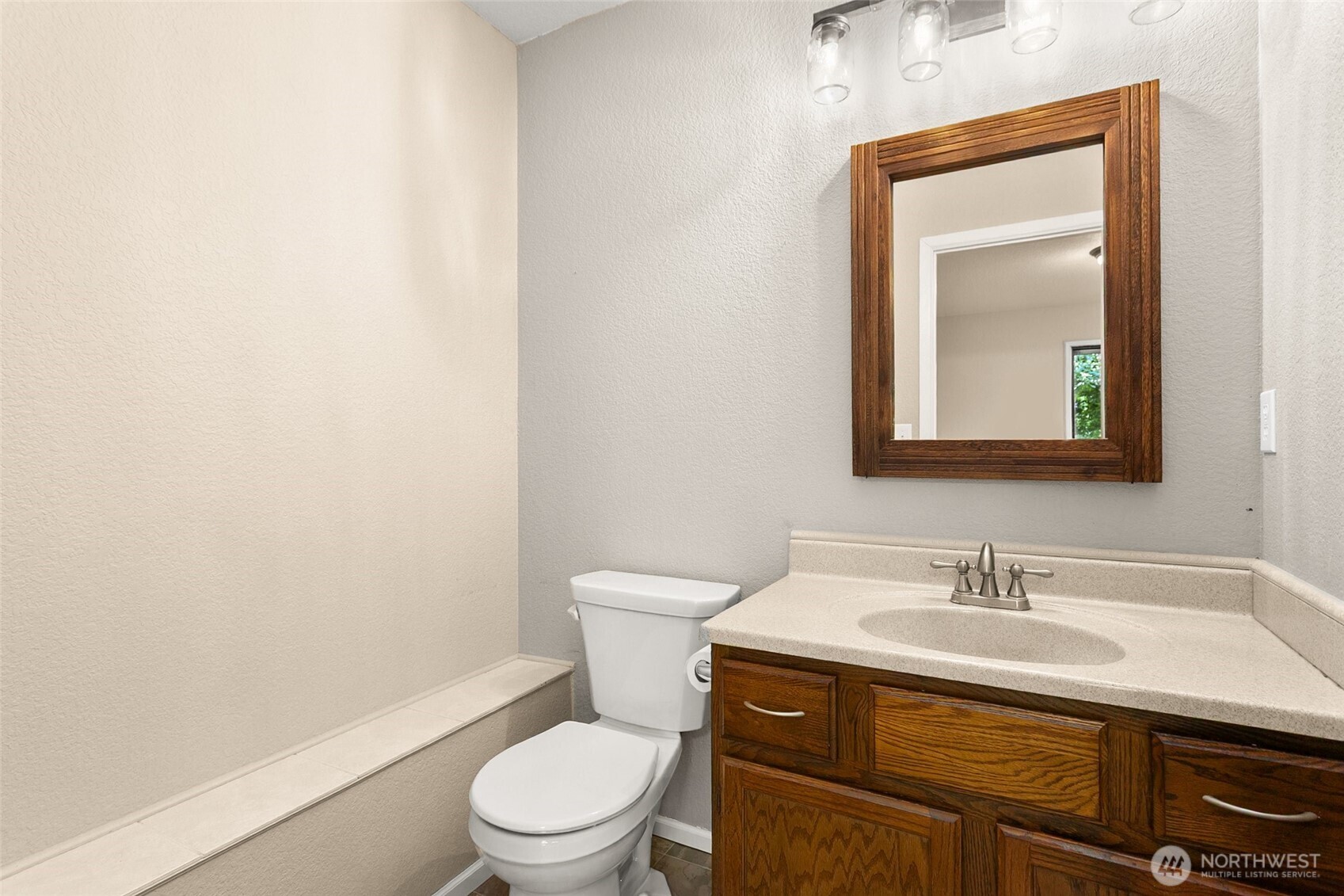 1552 Diamond Road Southeast Lacey, WA 98503 - Photo 8 of 25 Gallery Image 8