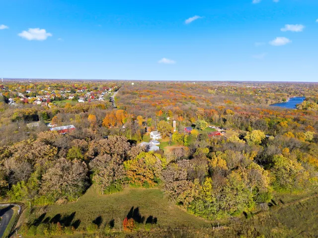 $1,050,000 | 3805 Klasen Road, Cary, IL 60013