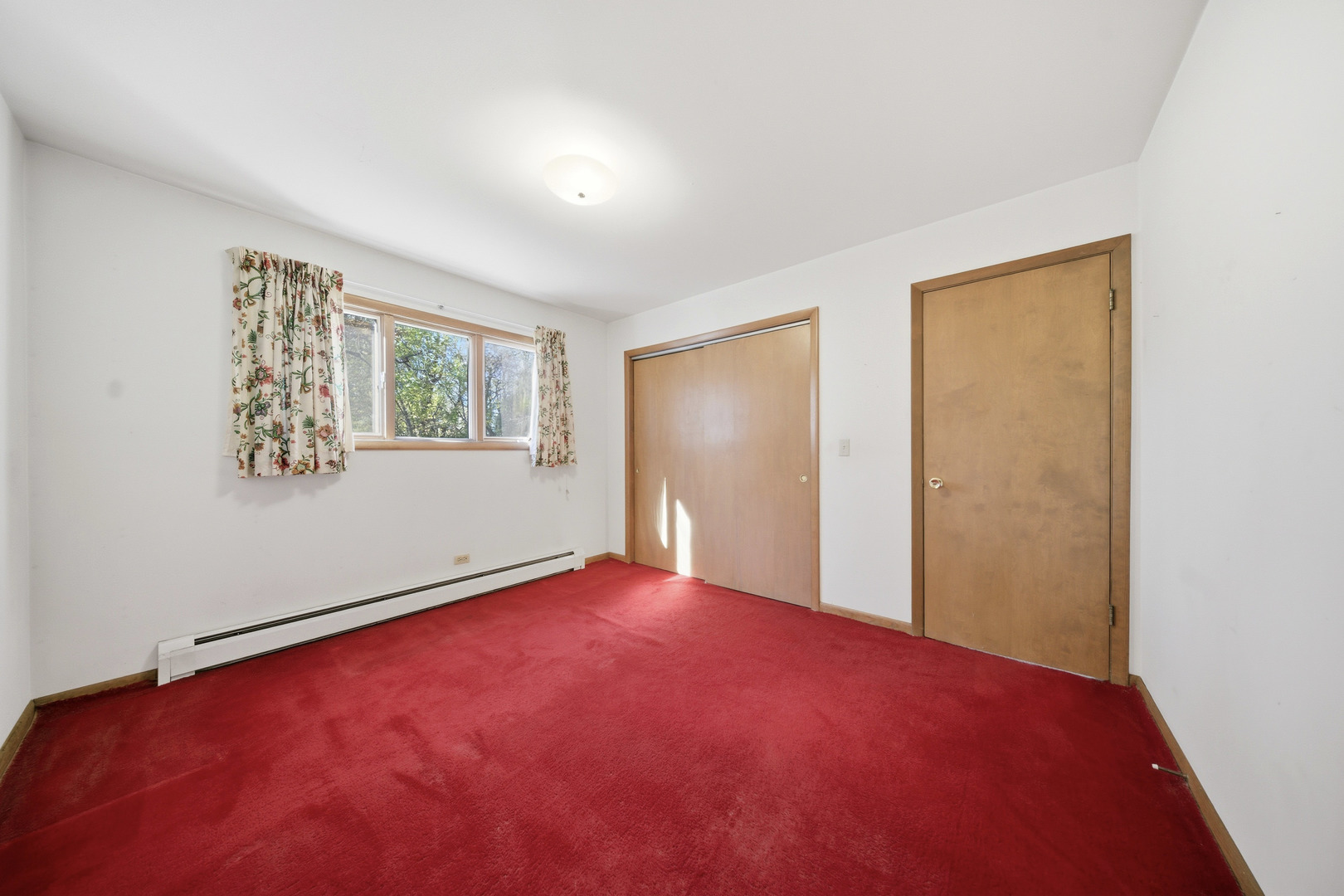 3805 Klasen Road Cary, IL 60013 - Photo 41 of 65 an empty room with windows