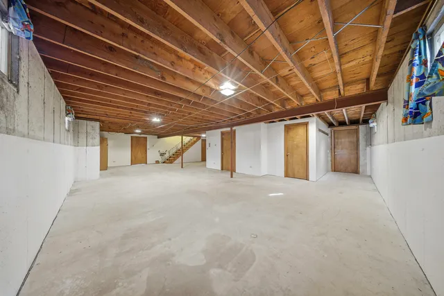 $1,050,000 | 3805 Klasen Road, Cary, IL 60013