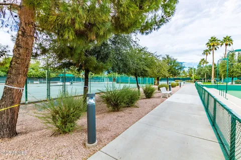 $679,900 | 9312 East Arrowvale Drive, Sun Lakes, AZ 85248