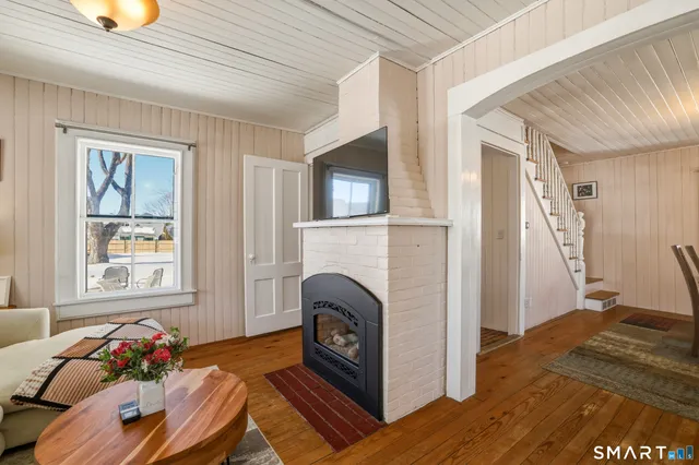 $1,175,000 | 11 Tuxis Road, Madison, CT 06443