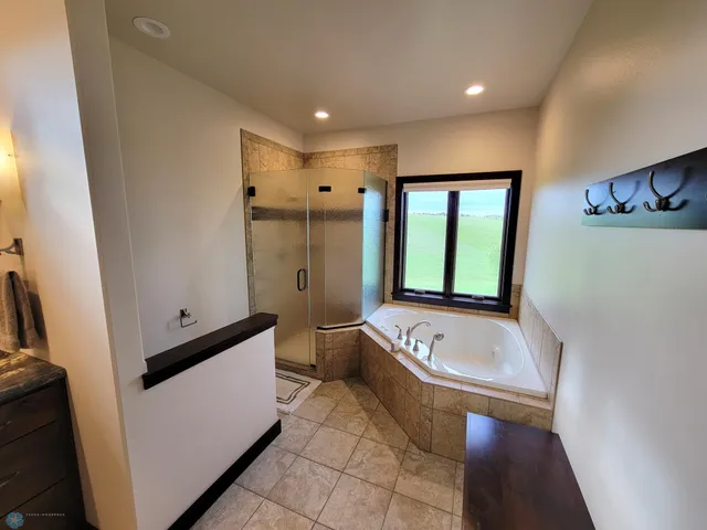 $644,900 | 11003 Eagles Nest Court, Audubon, MN 56511