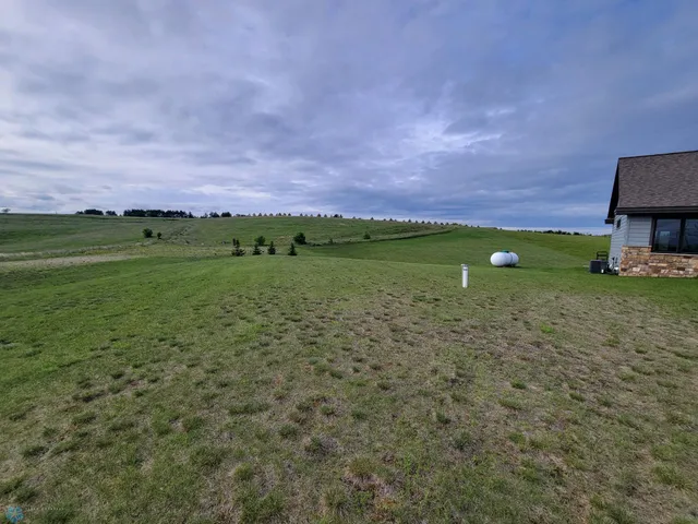 $644,900 | 11003 Eagles Nest Court, Audubon, MN 56511