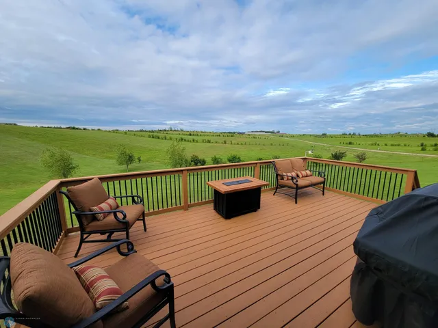 $644,900 | 11003 Eagles Nest Court, Audubon, MN 56511