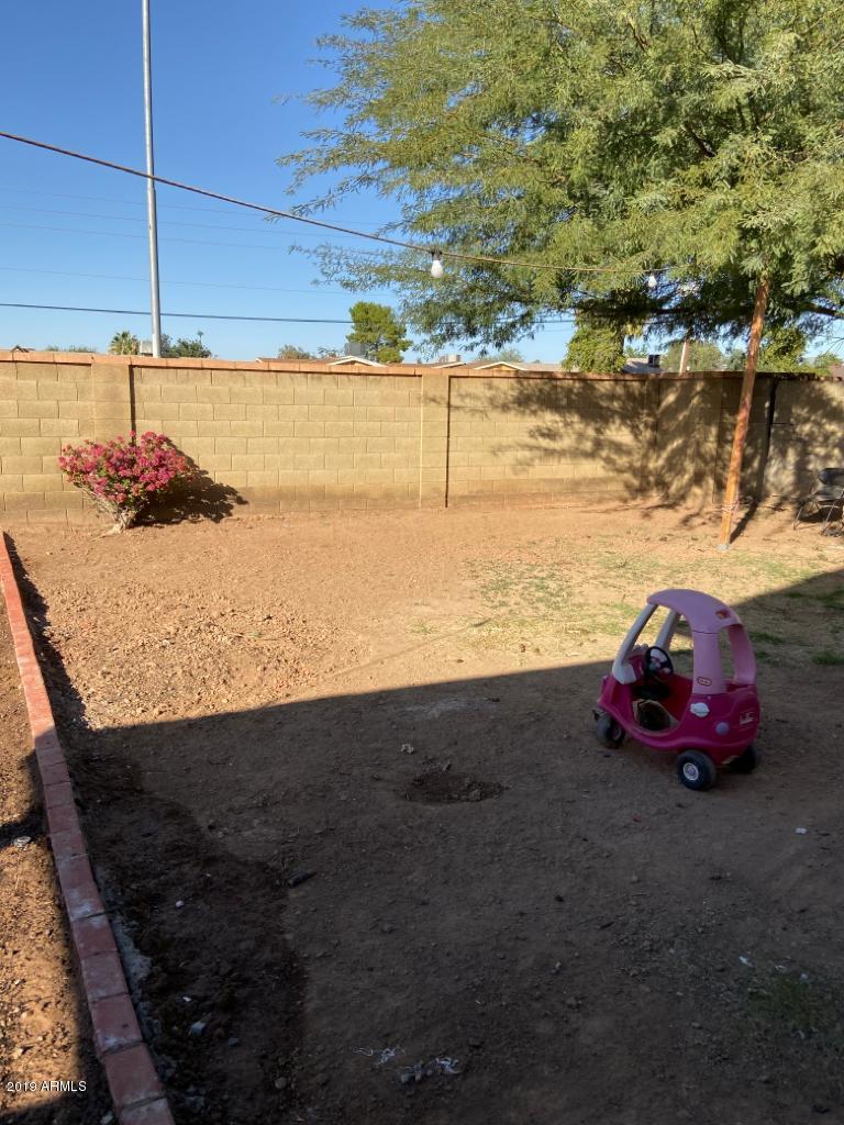 8742 West Edgemont Avenue Phoenix, AZ 85037 - Photo 18 of 28 PHOTO-2019-12-01-09-14-39 (16)