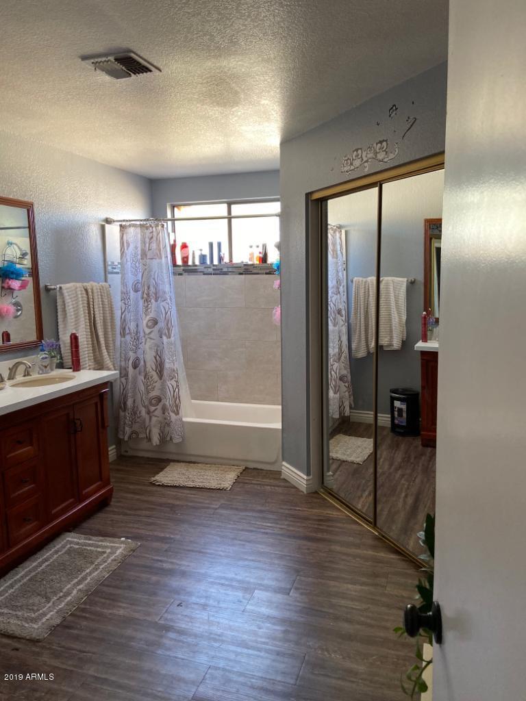 8742 West Edgemont Avenue Phoenix, AZ 85037 - Photo 24 of 28 PHOTO-2019-12-01-09-14-39 (22)