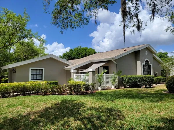 $359,000 | 5525 Hampstead Heath, Unit 43, Sarasota, FL 34235