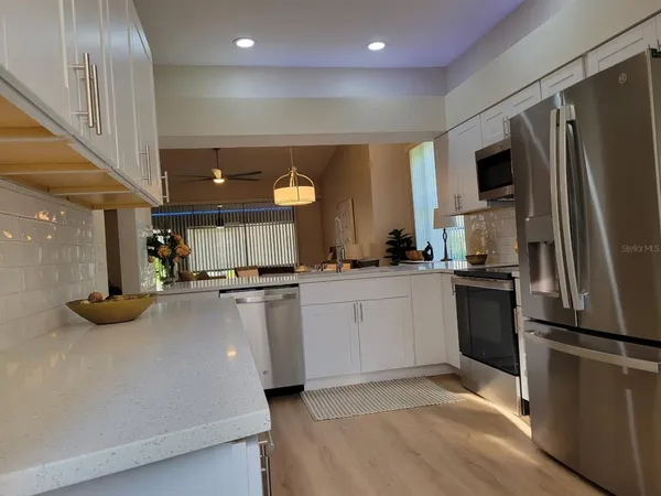 $359,000 | 5525 Hampstead Heath, Unit 43, Sarasota, FL 34235
