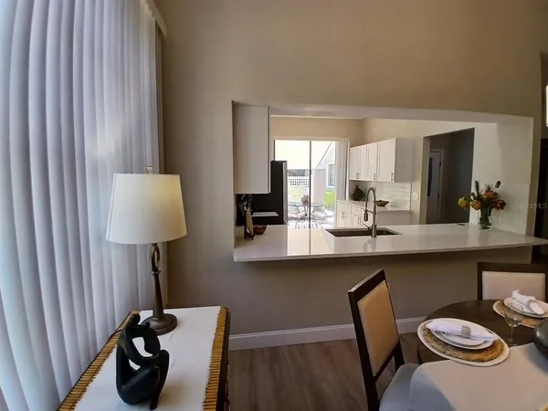 $359,000 | 5525 Hampstead Heath, Unit 43, Sarasota, FL 34235