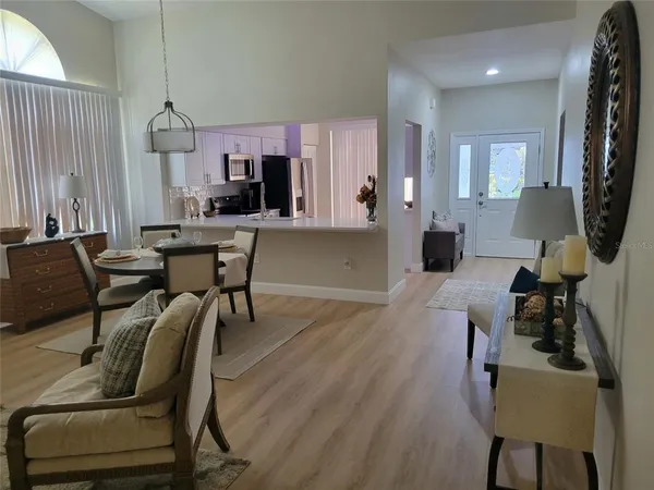 $359,000 | 5525 Hampstead Heath, Unit 43, Sarasota, FL 34235