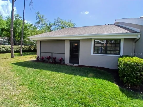 $359,000 | 5525 Hampstead Heath, Unit 43, Sarasota, FL 34235