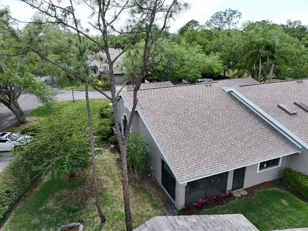 $359,000 | 5525 Hampstead Heath, Unit 43, Sarasota, FL 34235