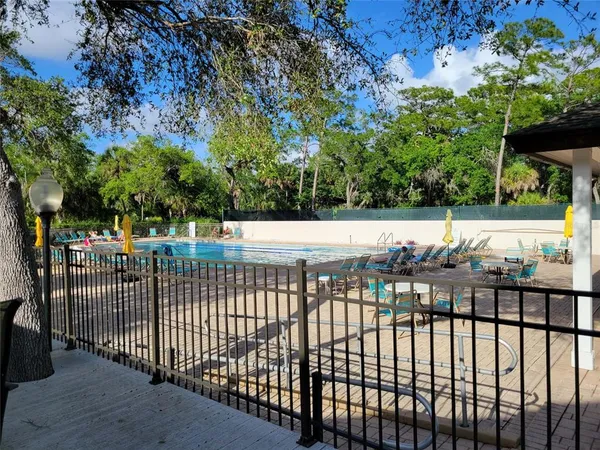 $359,000 | 5525 Hampstead Heath, Unit 43, Sarasota, FL 34235