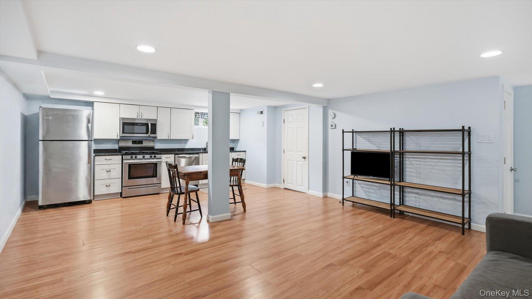 45 Margaret Road Massapequa, NY 11758 - Photo 21 of 36