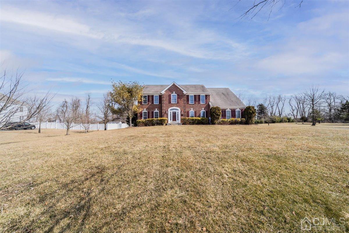 7 Nicholas Court Cream Ridge, NJ 08514 - Photo 2 of 24