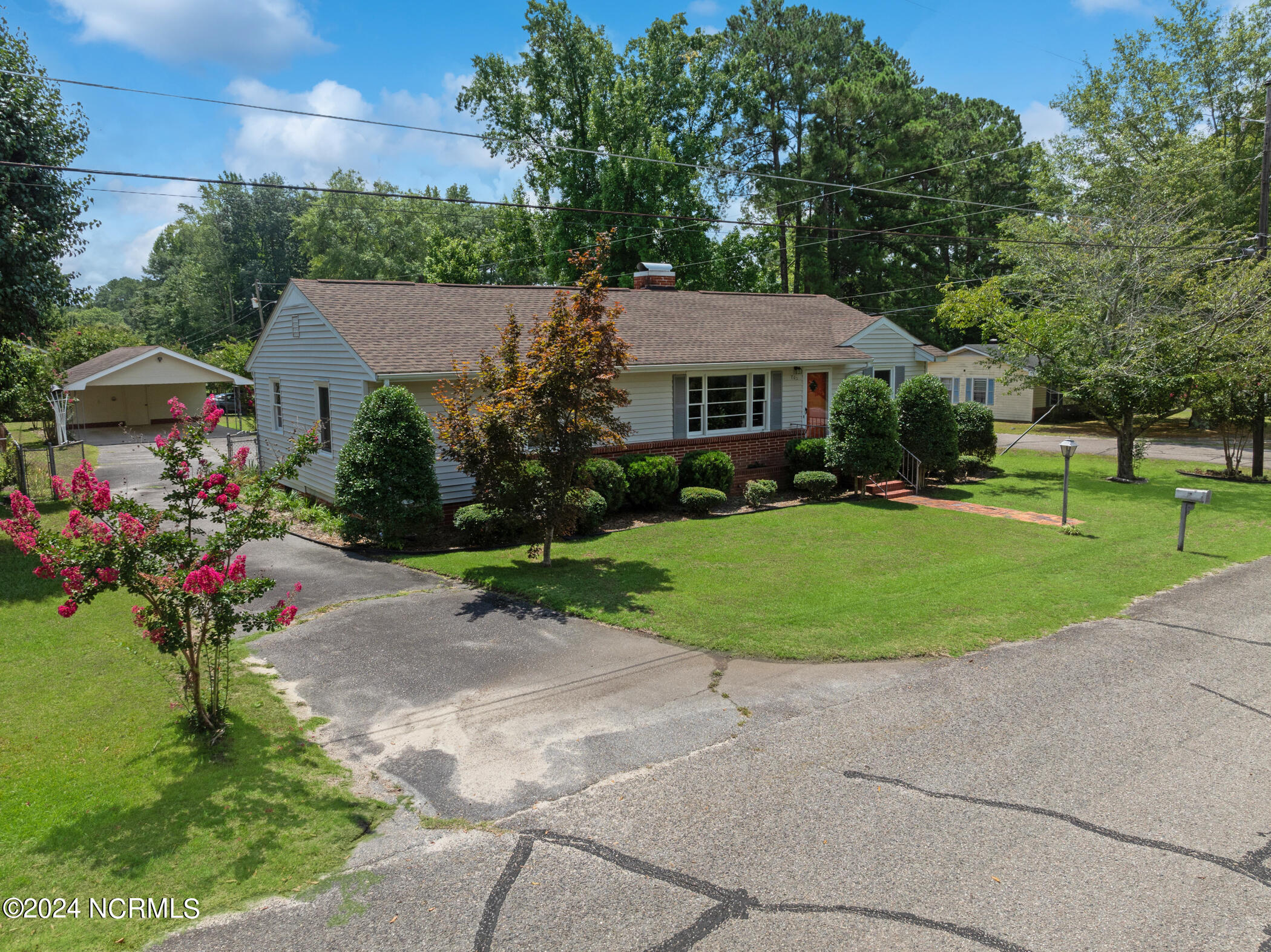 702 Poplar Street Rockingham, NC 28379 - Photo 29 of 36 DJI_0161