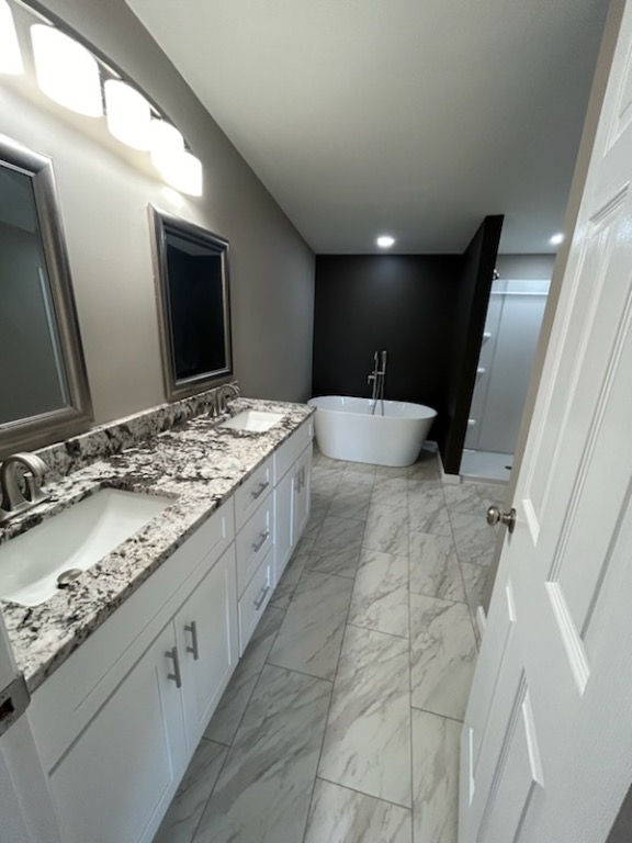 4925 Flat Rock Road Iva, SC 29655 - Photo 13 of 19 master bath