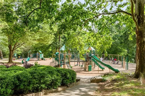 $215,000 | 1195 Milton Terrace Southeast, Unit 1106, Atlanta, GA 30315