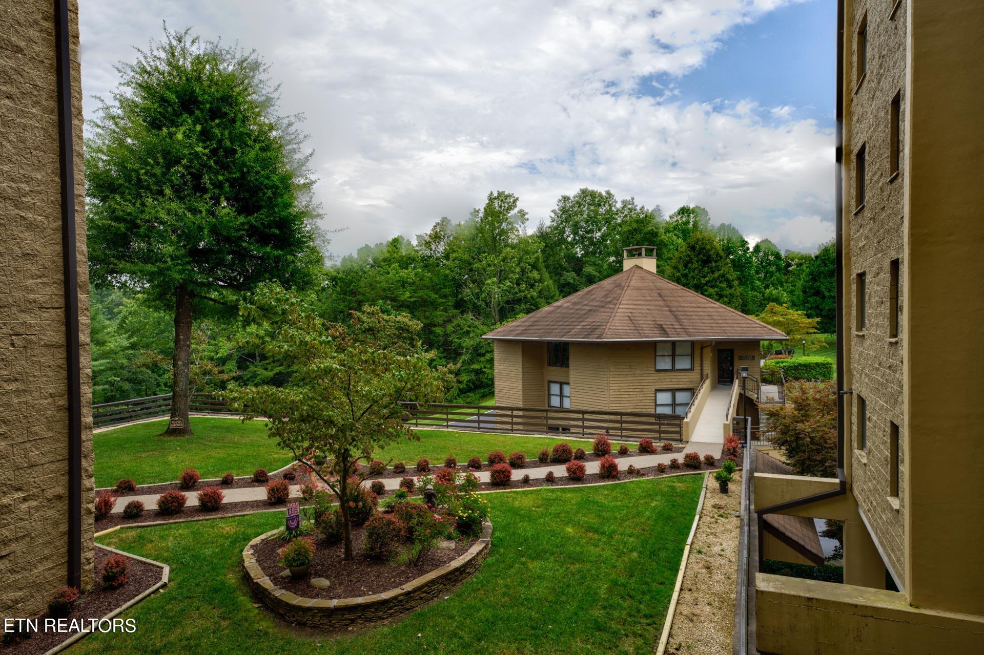 1704 Hidden Hills Road, Unit 207 Gatlinburg, TN 37738 - Photo 3 of 60 LeConte Towers-T--47