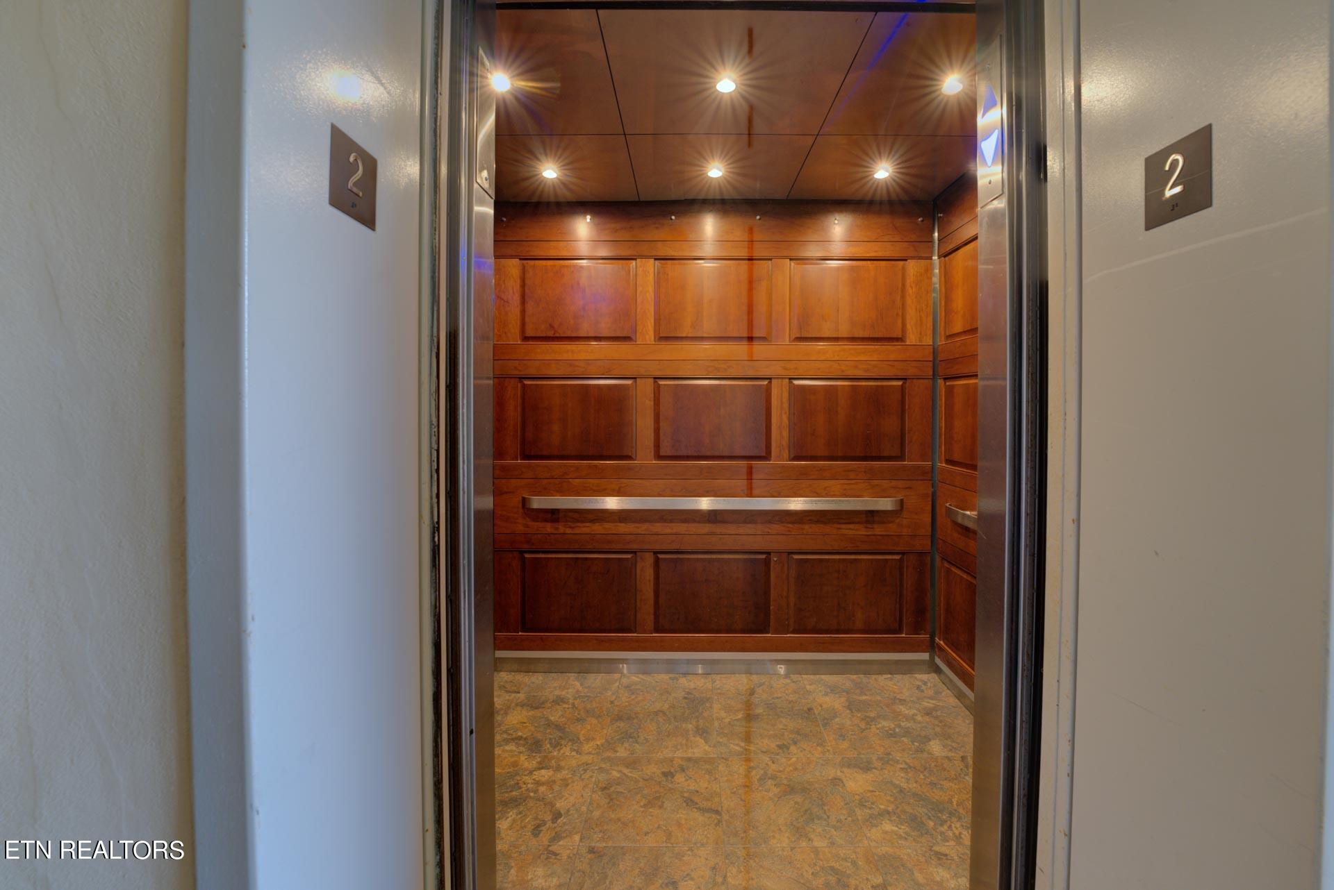 1704 Hidden Hills Road, Unit 207 Gatlinburg, TN 37738 - Photo 4 of 60 LeConte Towers-T--52