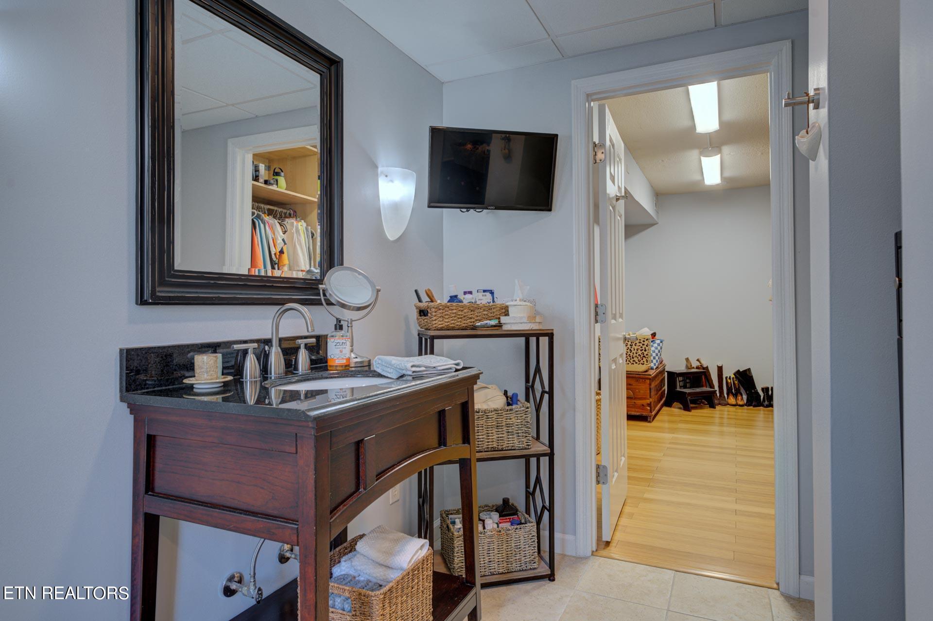 1704 Hidden Hills Road, Unit 207 Gatlinburg, TN 37738 - Photo 41 of 60 LeConte Towers-T--20