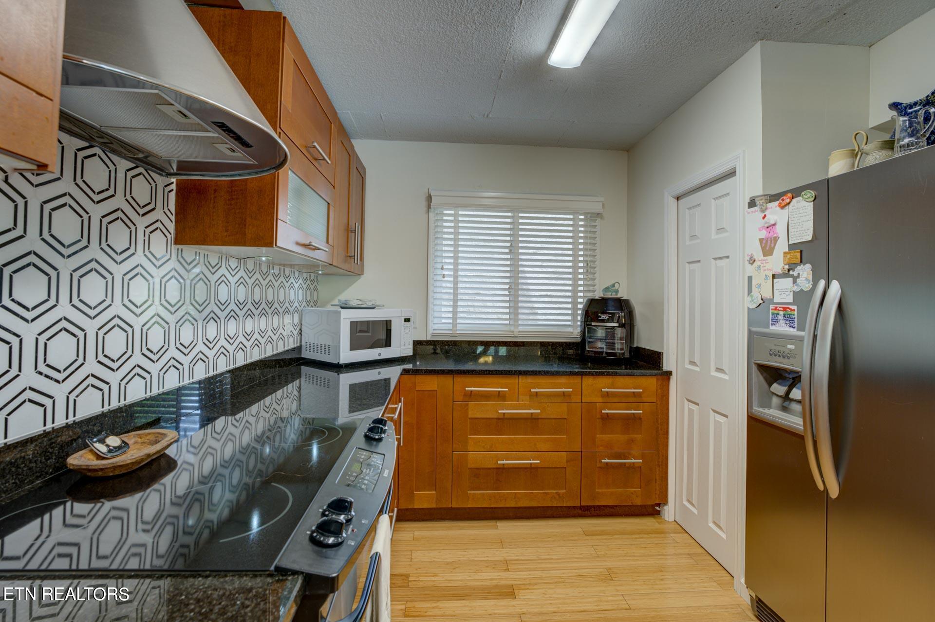 1704 Hidden Hills Road, Unit 207 Gatlinburg, TN 37738 - Photo 9 of 60 LeConte Towers-T--45