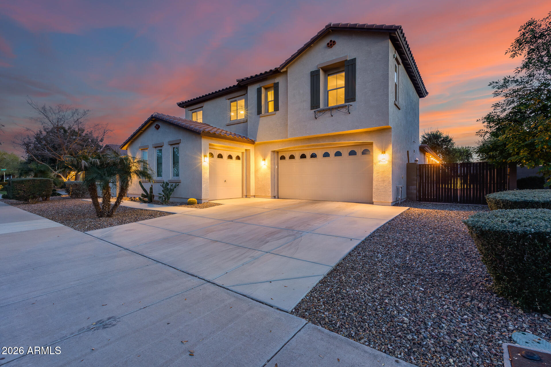 19057 East Reins Road Queen Creek, AZ 85142 - Photo 3 of 54 11