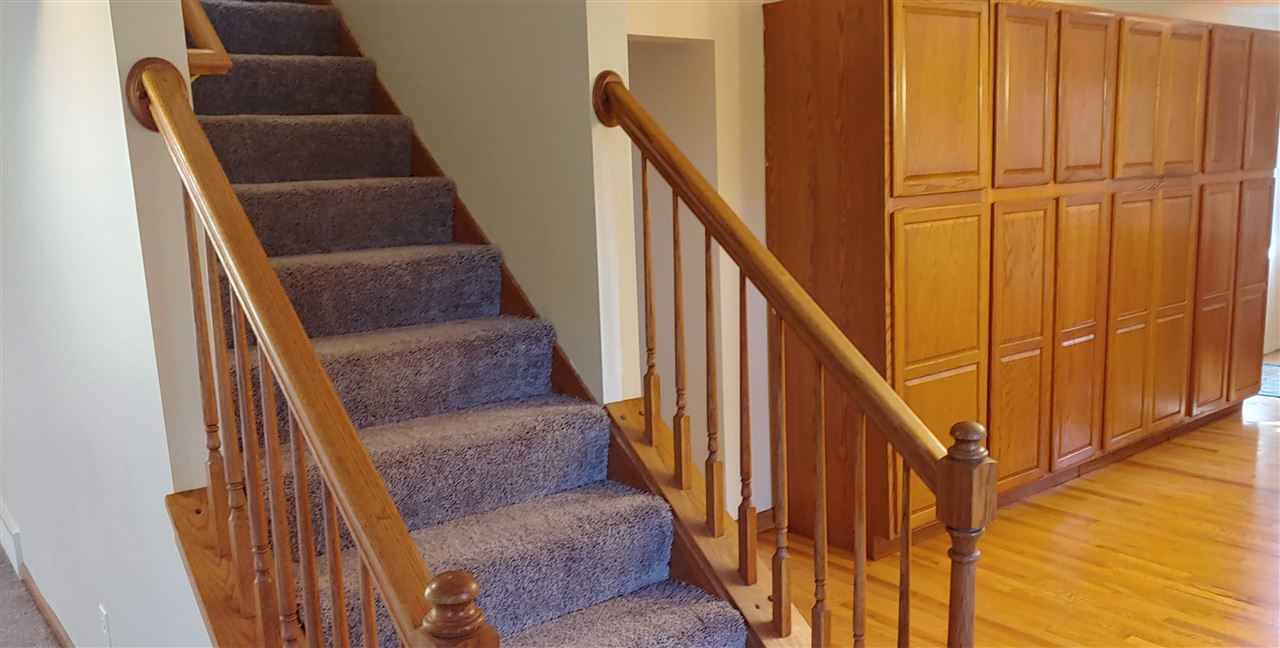 20979 Free Church Road Caledonia, IL 61011 - Photo 13 of 40 a view of entryway