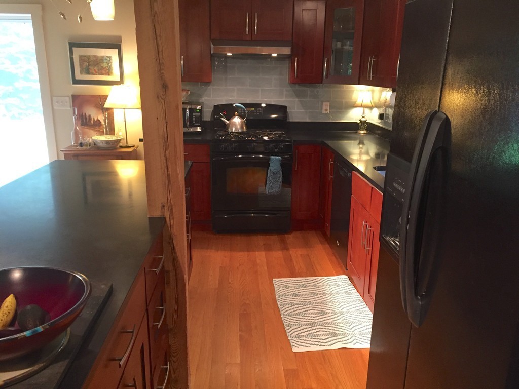 398 Montague Road Shutesbury, MA 01072 - Photo 6 of 30 Gallery Image 6