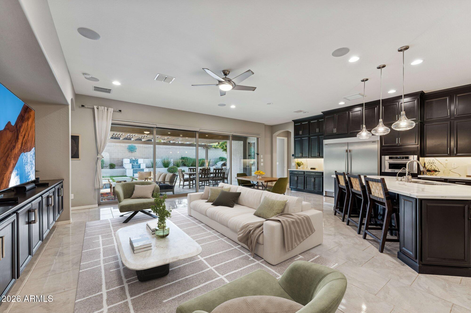 2909 East Harwell Road Phoenix, AZ 85042 - Photo 12 of 64 DSC08705 2 (1)