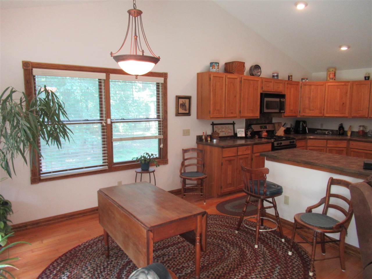 9139 Coldwater Road Flushing, MI 48433 - Photo 8 of 40 50052300-7.JPG