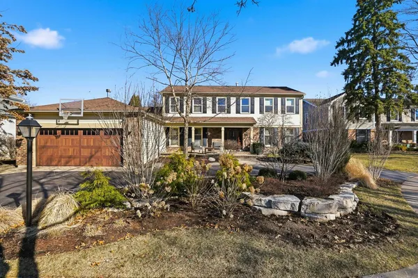 $1,200,000 | 2745 Quail Lane, Northbrook, IL 60062