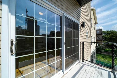 $5,150 | 159 Hopkins Avenue, Unit 1, Jersey City, NJ 07306