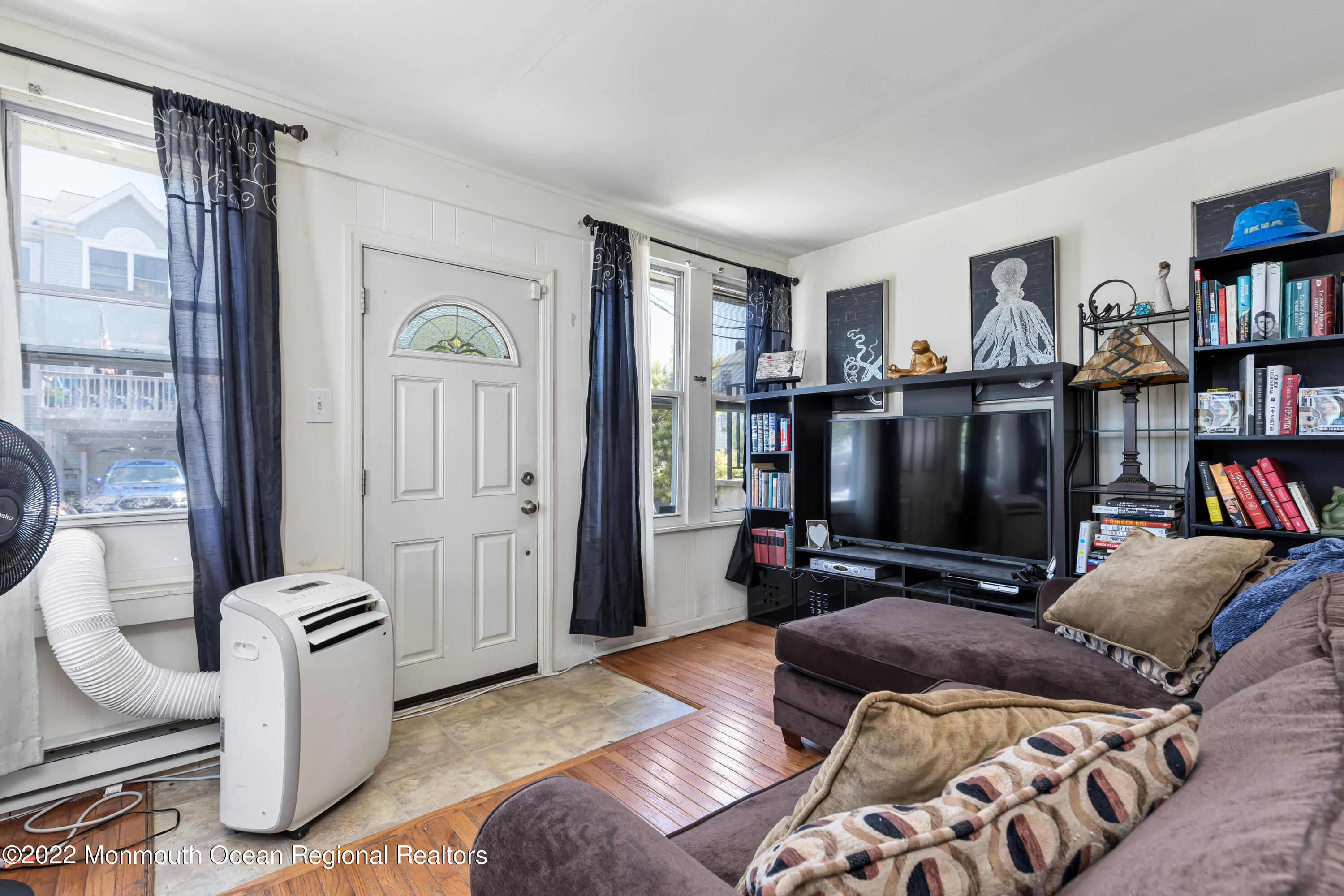 730 2nd Street Union Beach, NJ 07735 - Photo 3 of 16 3V0A5502