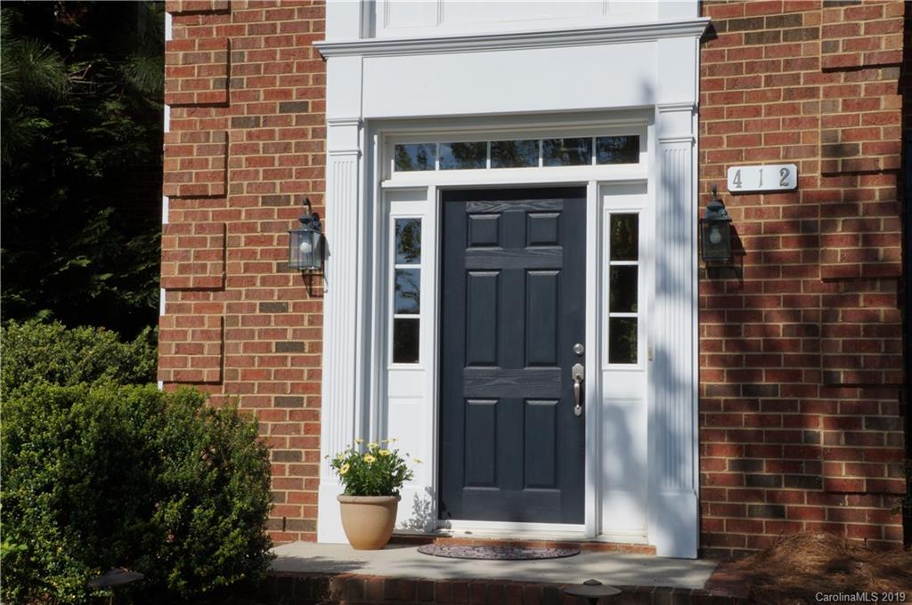 412 Willow Brook Drive Matthews, NC 28105 - Photo 2 of 25