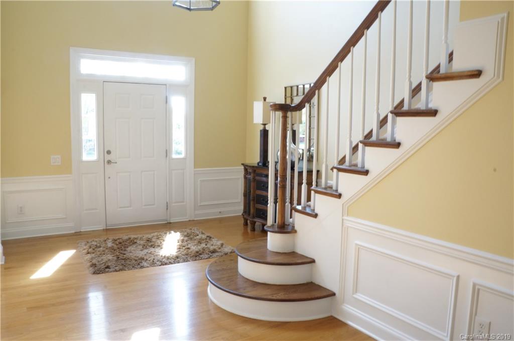 412 Willow Brook Drive Matthews, NC 28105 - Photo 4 of 25