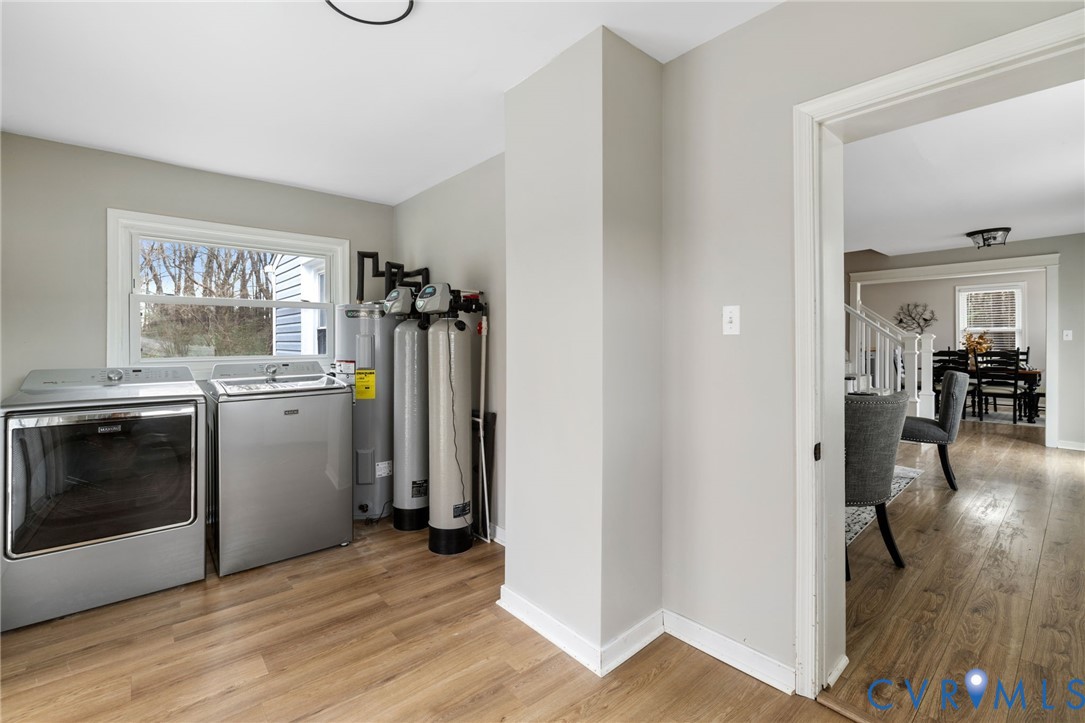 1340 New Market Road Henrico, VA 23231 - Photo 13 of 26 1st floor laundry room.