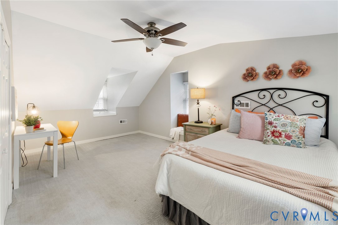 1340 New Market Road Henrico, VA 23231 - Photo 16 of 26 Secondary bedroom.