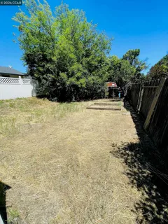 $249,500 | 2085 Acwron Drive, Red Bluff, CA 96080