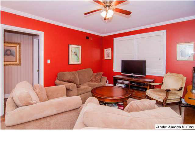 130 Hawthorne Road East Birmingham, AL 35209 - Photo 14 of 32