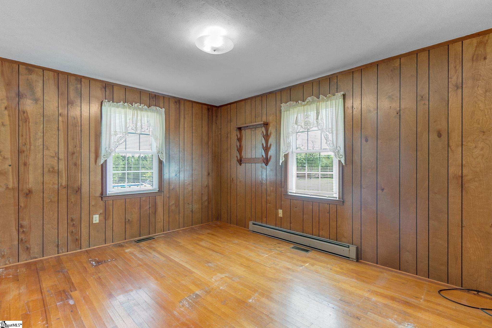 821 Gravley Road Pickens, SC 29671 - Photo 16 of 36