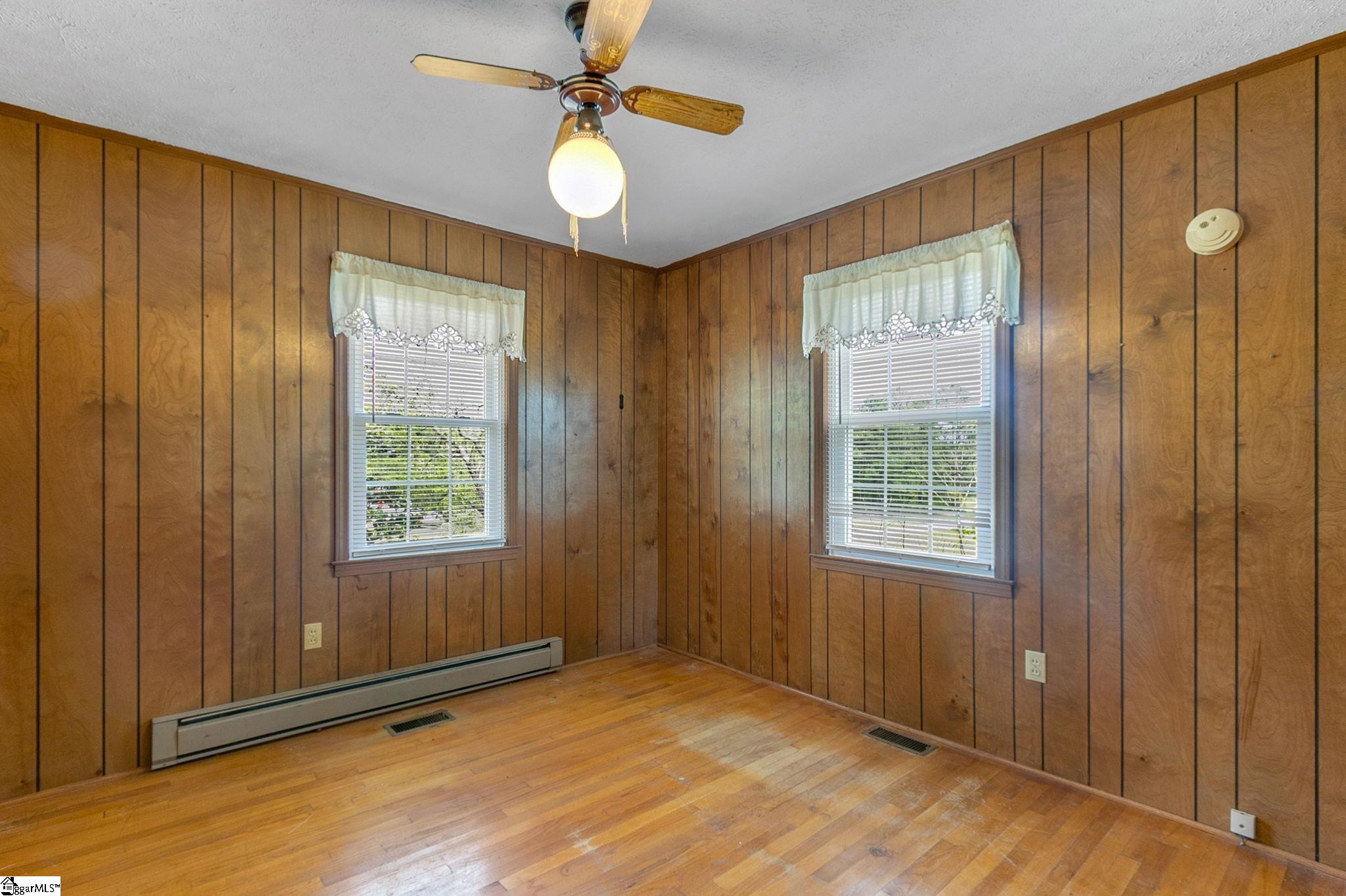 821 Gravley Road Pickens, SC 29671 - Photo 18 of 36