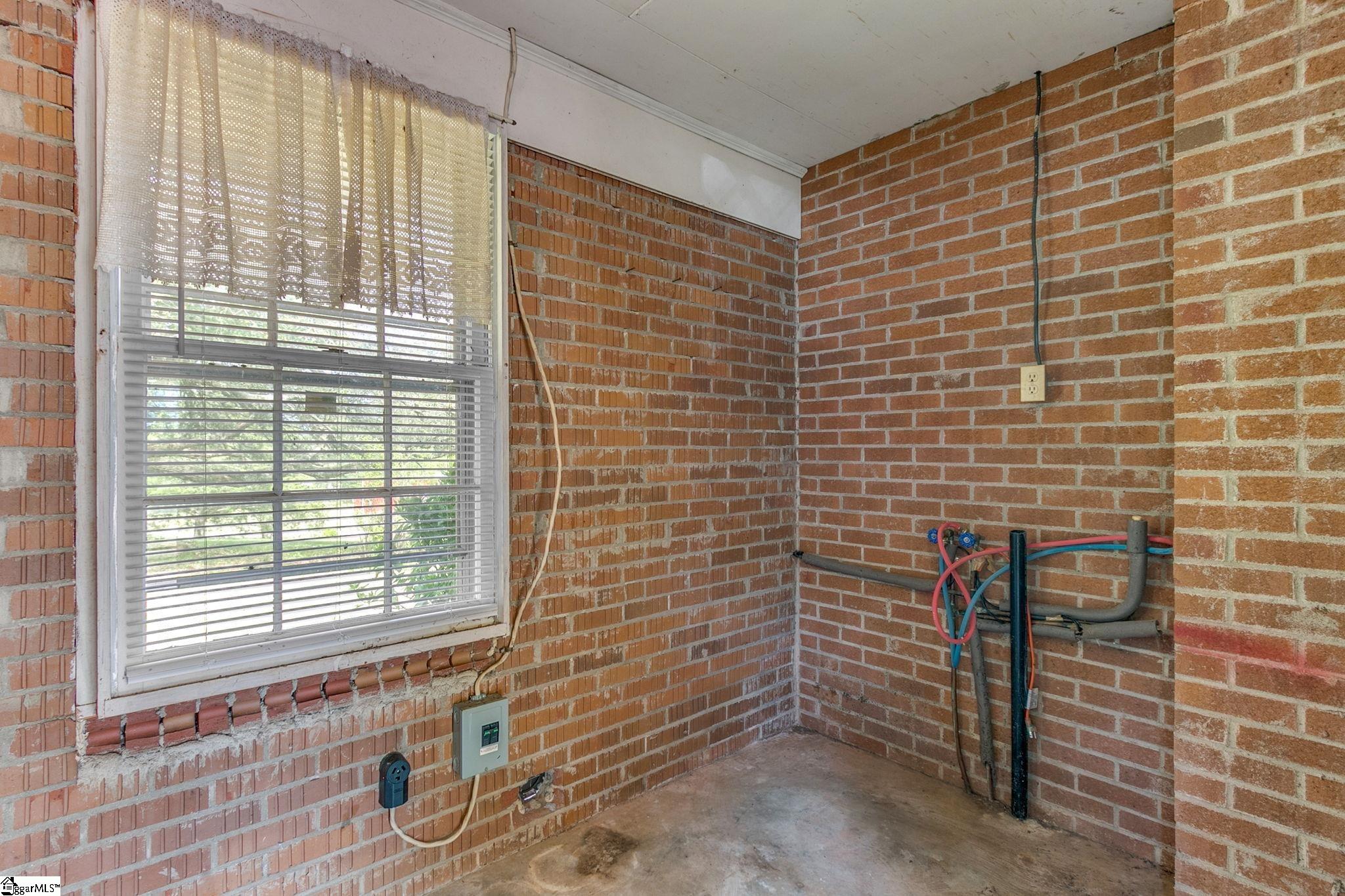 821 Gravley Road Pickens, SC 29671 - Photo 25 of 36