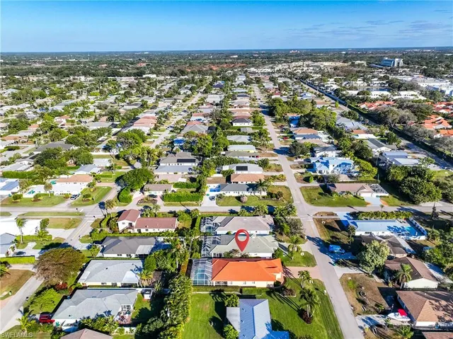 $1,150,000 | 691 92nd Avenue North, Naples, FL 34108